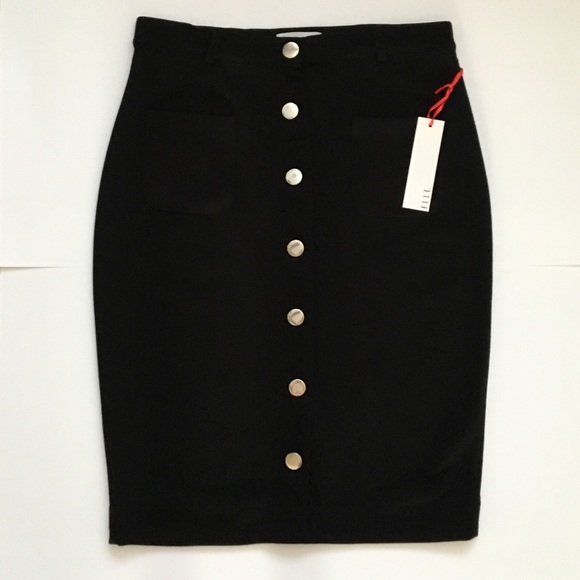 Stylish Button Skirt - Picture 6 of 6